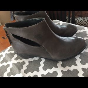 Dansko boots - size 40 (9)